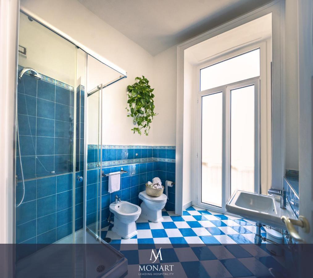 Monart Hospitality Cavour Couette-café Naples
